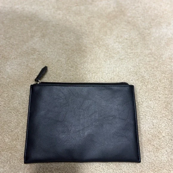 MAISON KITSUNE Black Leather Zip Pouch - Picture 2 of 3